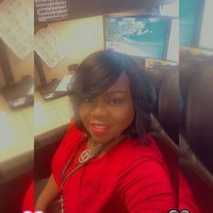 Meet your Posher, Erika